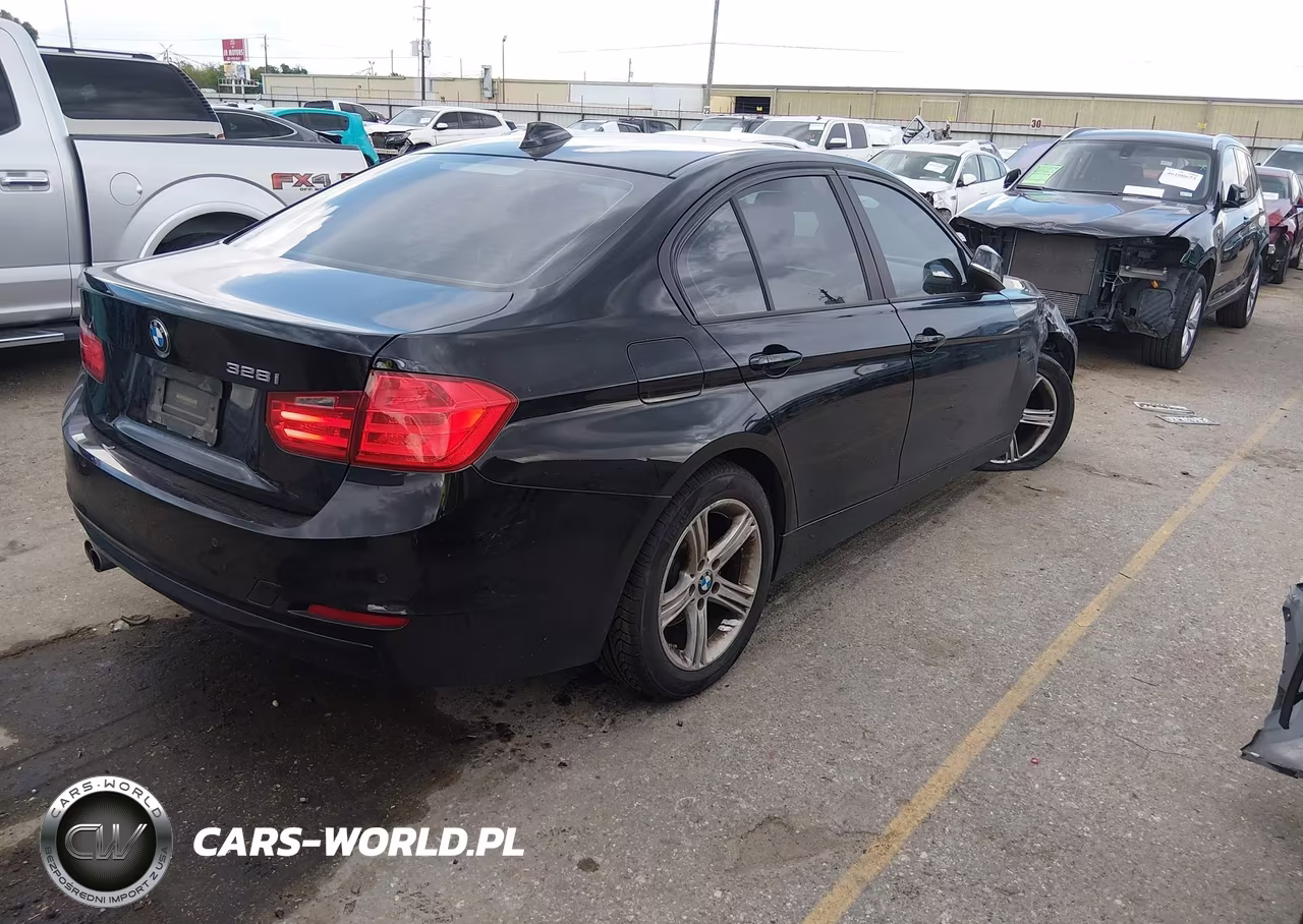 2015 BMW 3 Series 328I VIN:WBA3A5G5XFNS88885 - 4
