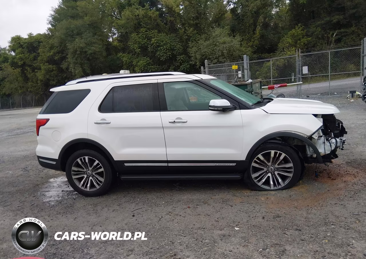 2019 Ford Explorer Platinum VIN:1FM5K8HT0KGA82265 - 14