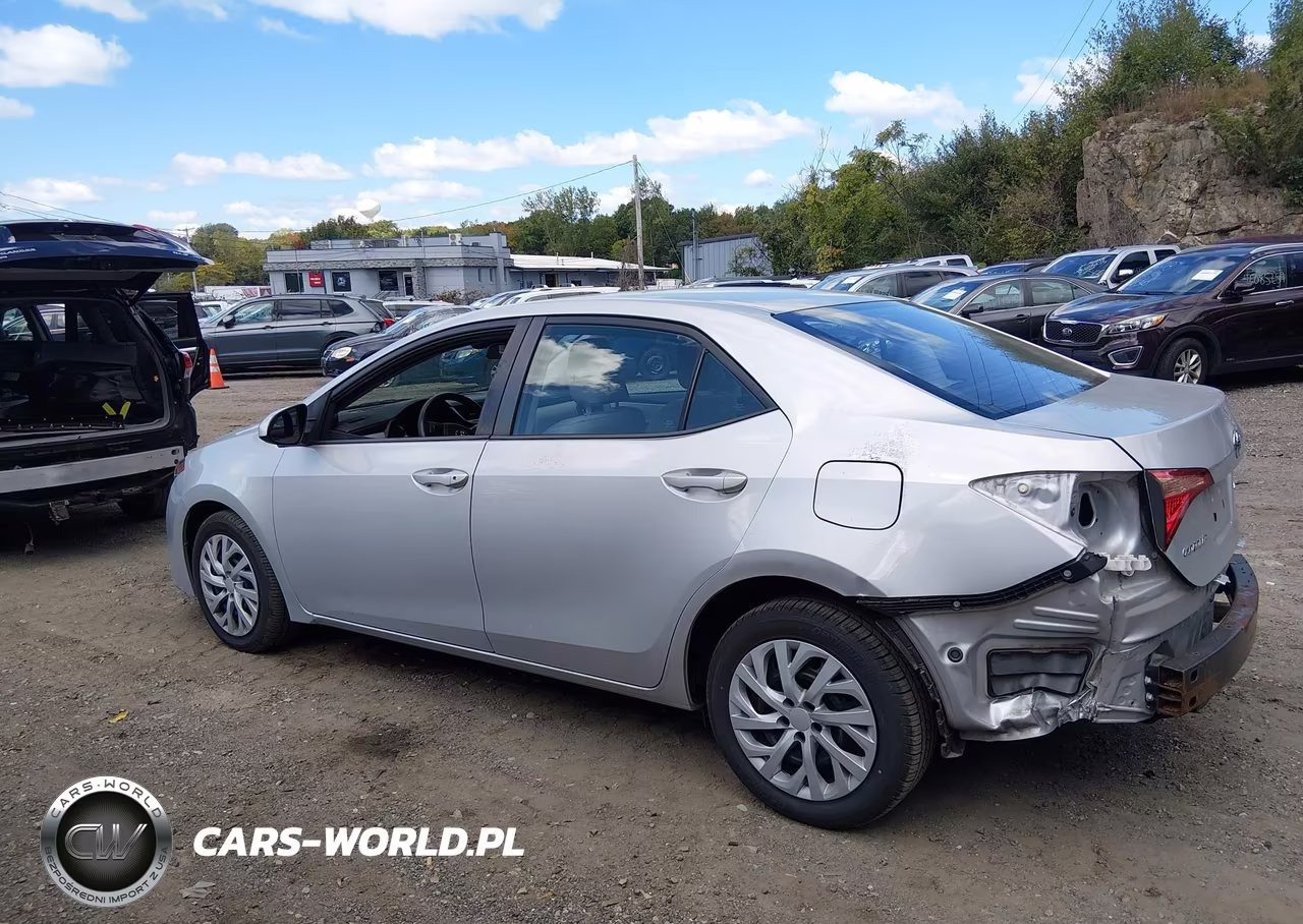 2017 Toyota Corolla Le VIN:2T1BURHE3HC912172 - 15