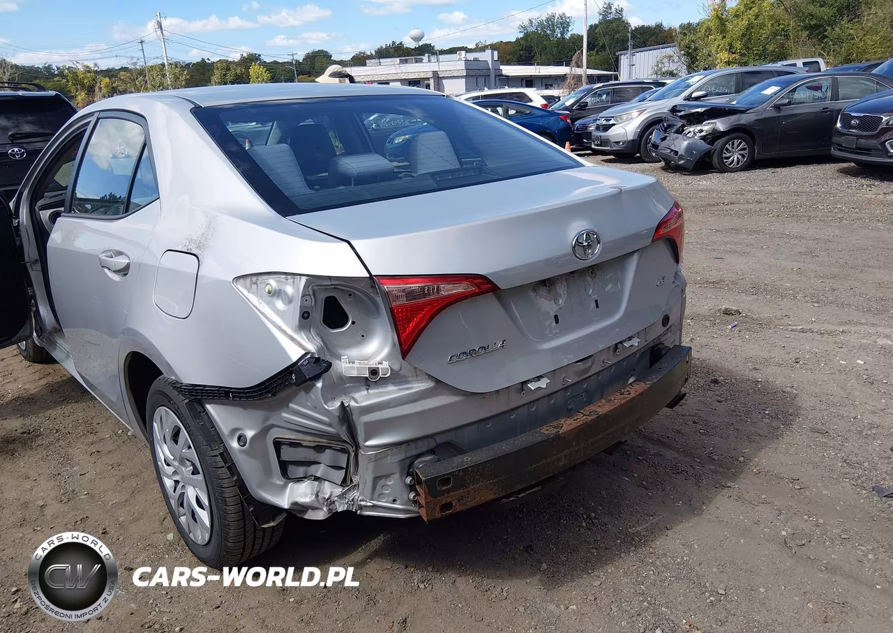 2017 Toyota Corolla Le VIN:2T1BURHE3HC912172 - 6