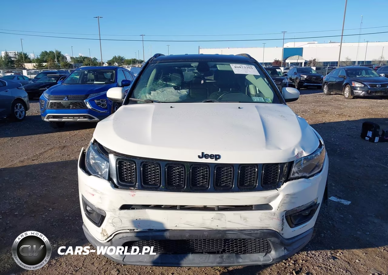 2018 Jeep Compass Altitude 4X4 VIN:3C4NJDBB4JT325442 - 13