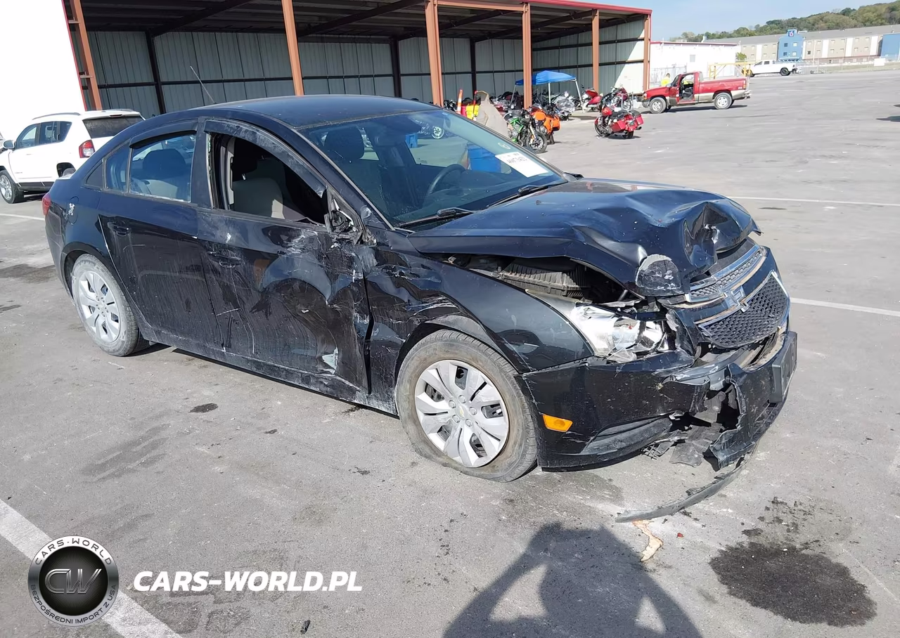 2014 Chevrolet Cruze Ls Auto VIN:1G1PA5SH7E7347571 - 1