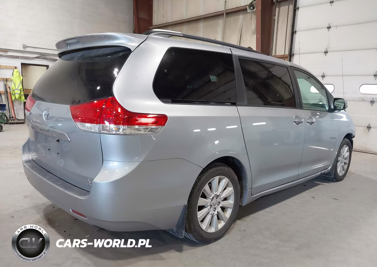 2014 Toyota Sienna Xle 7 Passenger VIN:5TDDK3DC0ES079594 - 4