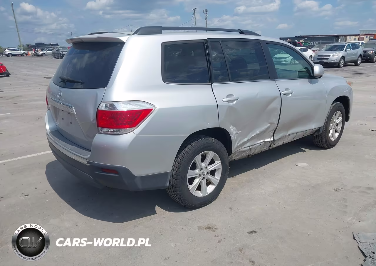 2013 Toyota Highlander Se V6 VIN:5TDZK3EH3DS101621 - 4