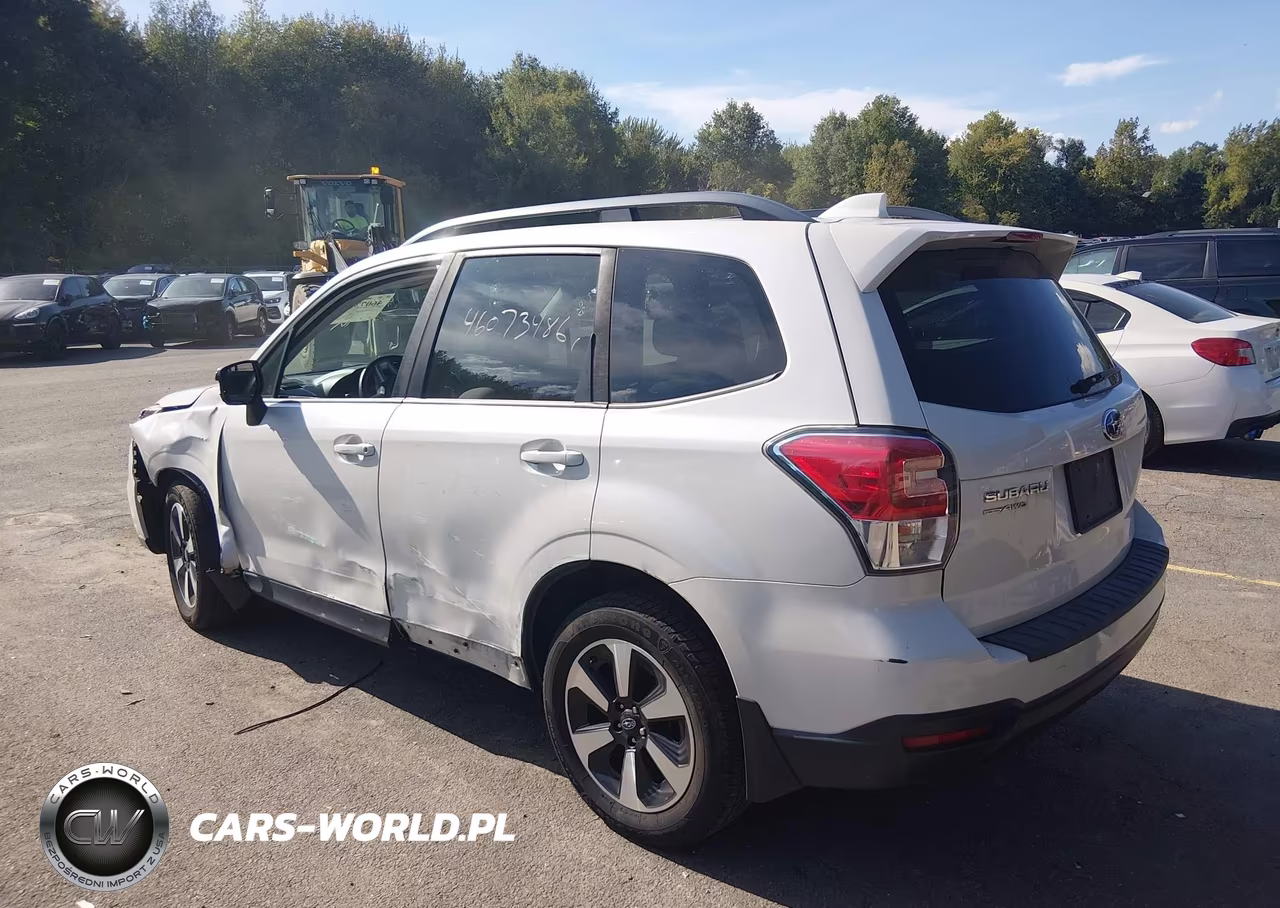 2018 Subaru Forester 2.5I Premium VIN:JF2SJAEC6JH543436 - 3
