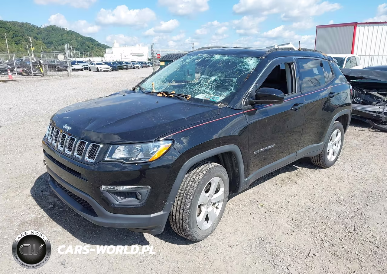 2021 Jeep Compass Latitude 4X4 VIN:3C4NJDBB3MT524678 - 2