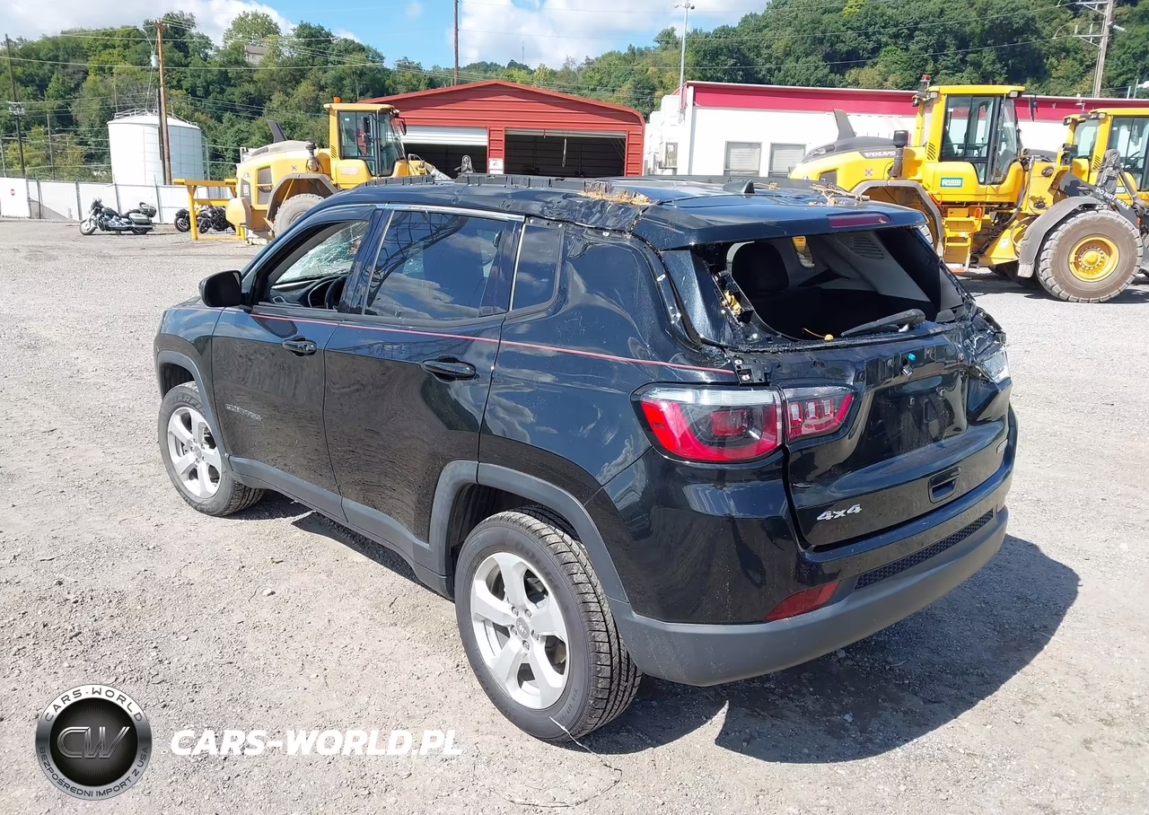2021 Jeep Compass Latitude 4X4 VIN:3C4NJDBB3MT524678 - 3