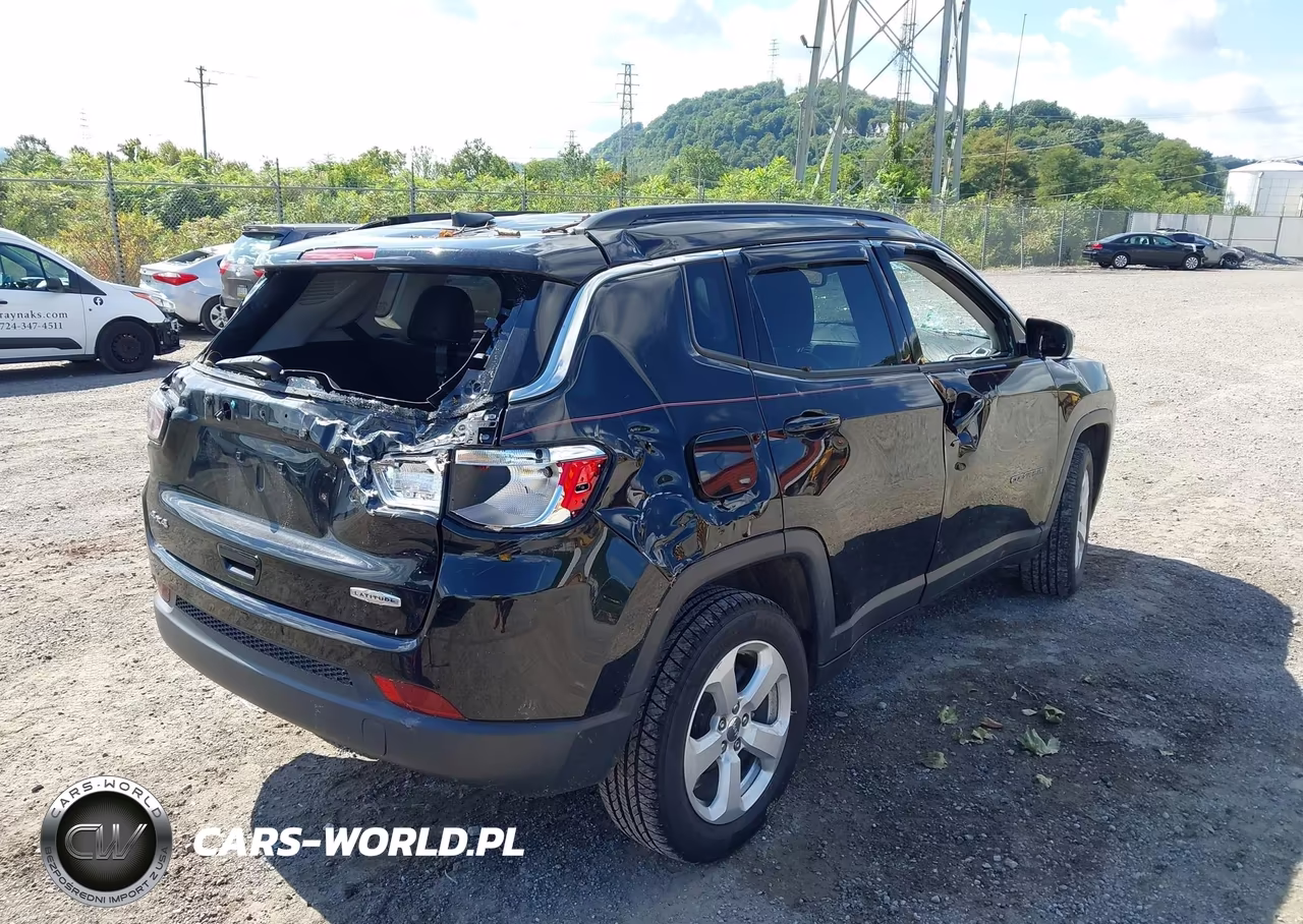 2021 Jeep Compass Latitude 4X4 VIN:3C4NJDBB3MT524678 - 4