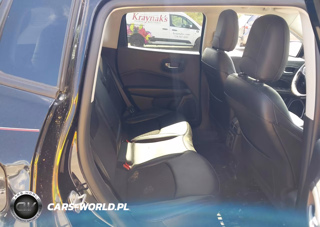 2021 Jeep Compass Latitude 4X4 VIN:3C4NJDBB3MT524678 - 8