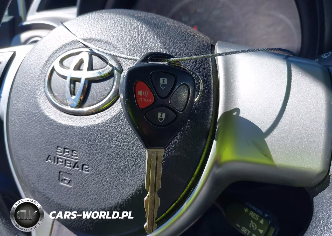 2012 Toyota Yaris Le VIN:JTDKTUD37CD515229 - 11