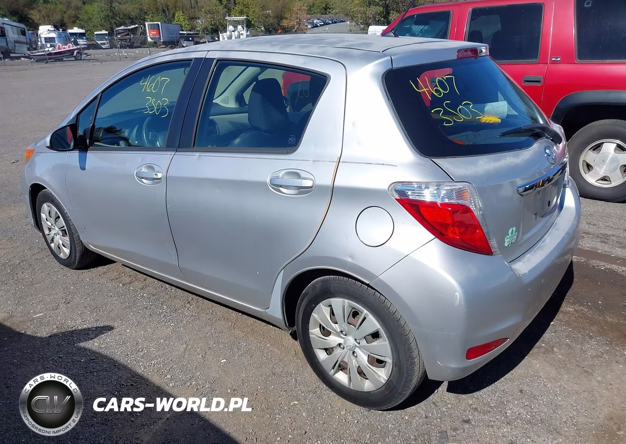 2012 Toyota Yaris Le VIN:JTDKTUD37CD515229 - 3