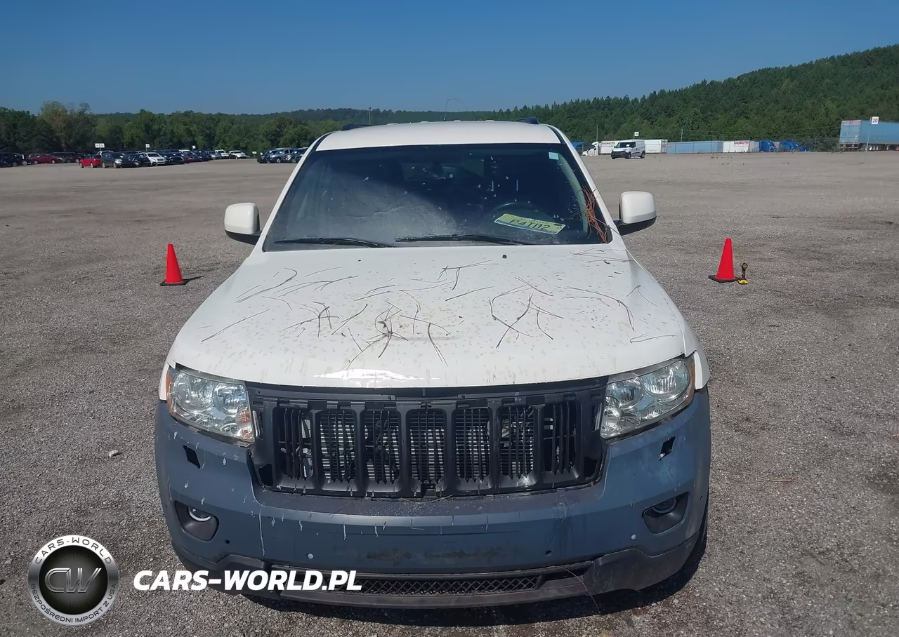 2011 Jeep Grand Cherokee Laredo VIN:1J4RR4GT4BC527068 - 6