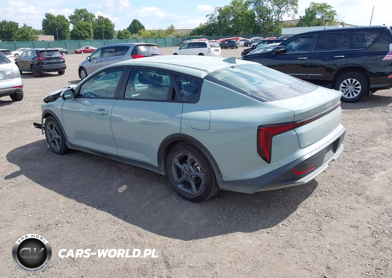 2026 Kia K4 Lxs VIN:3KPFT4DE6TE293445 - 3