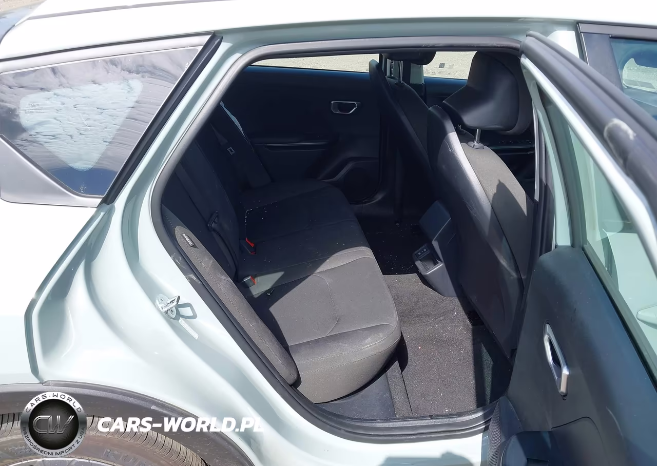 2026 Kia K4 Lxs VIN:3KPFT4DE6TE293445 - 8