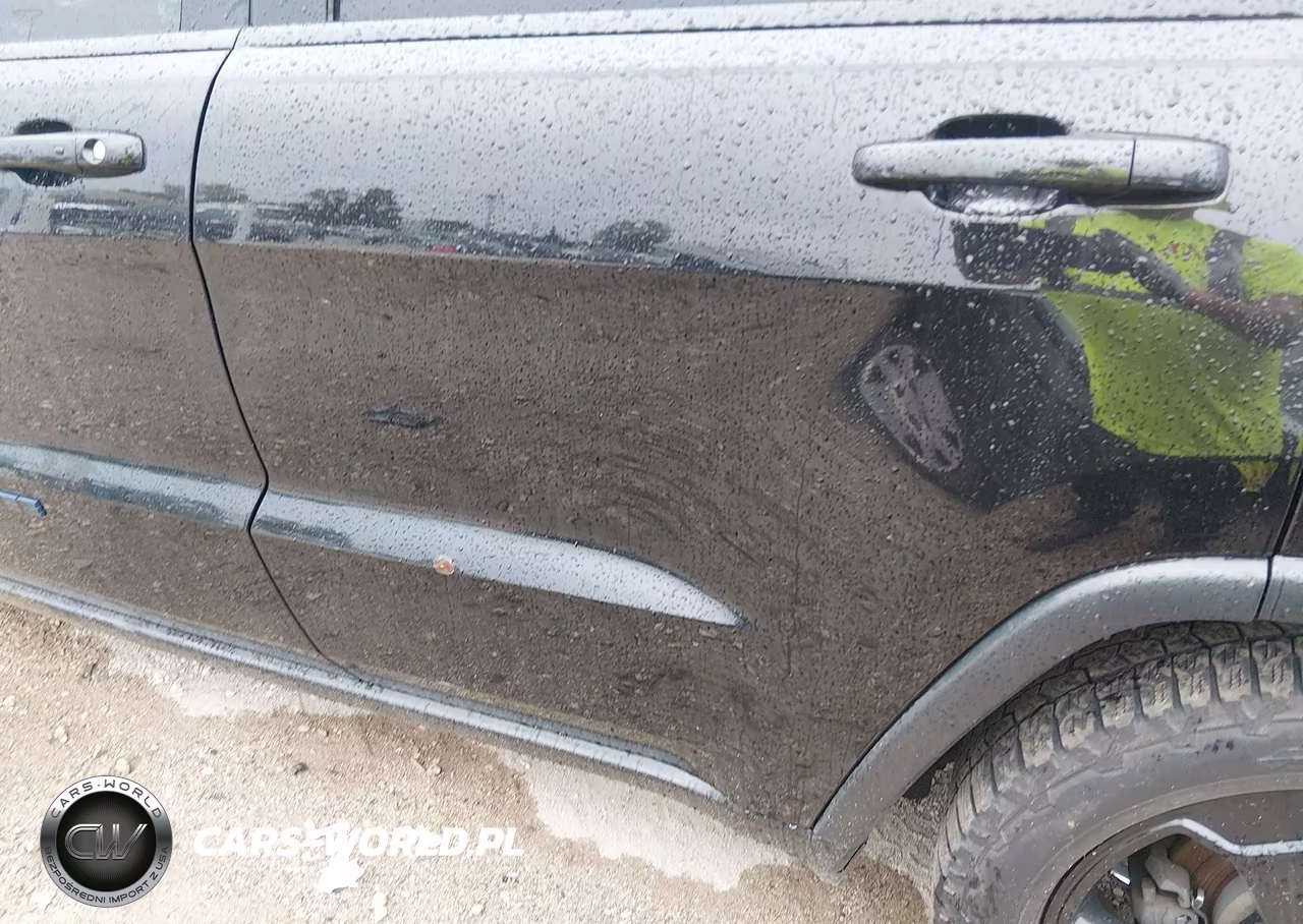 2018 Jeep Grand Cherokee Upland 4X4 VIN:1C4RJFAG5JC502036 - 18