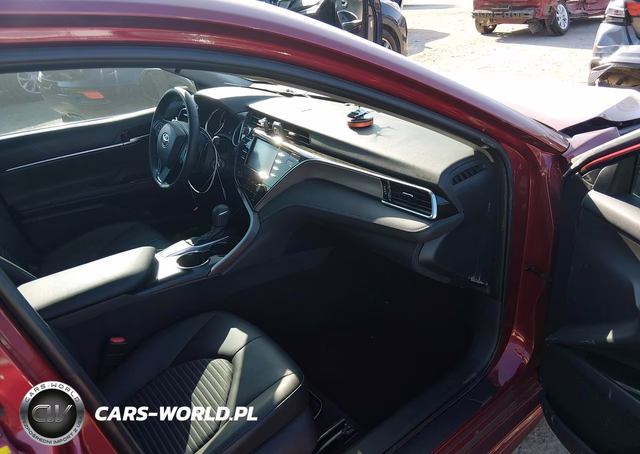 2018 Toyota Camry Se VIN:4T1B11HK5JU613805 - 5