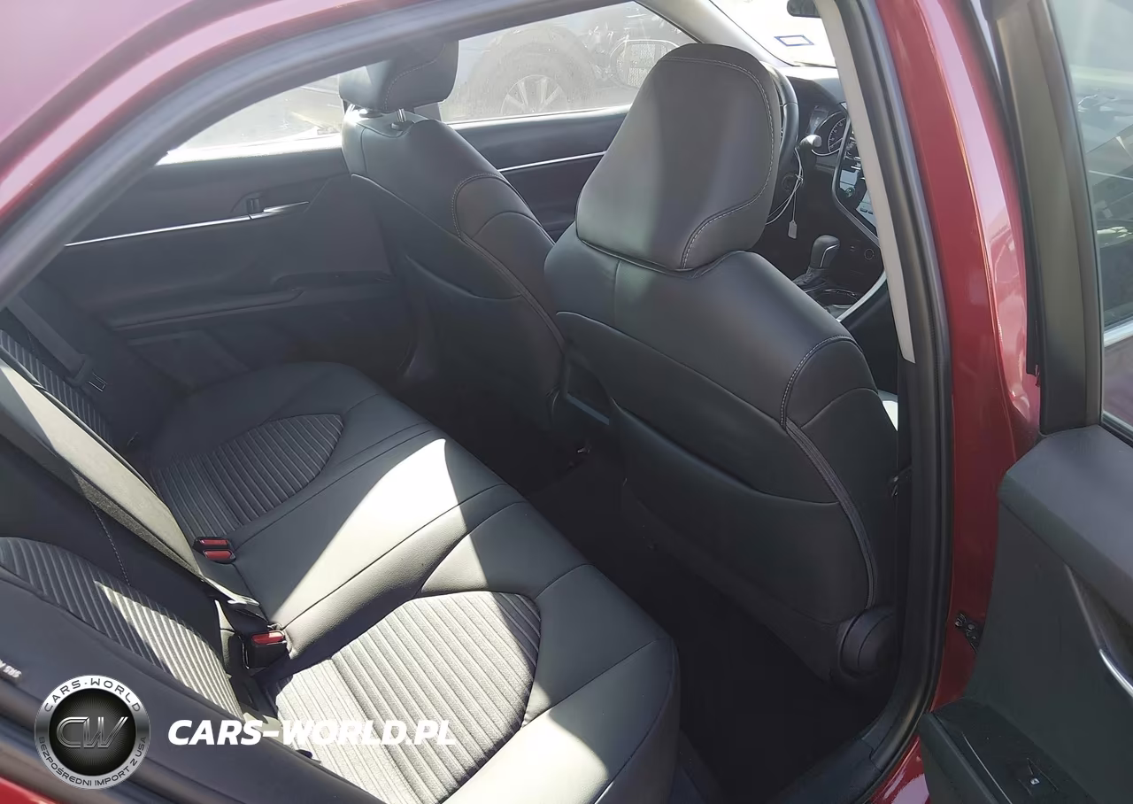 2018 Toyota Camry Se VIN:4T1B11HK5JU613805 - 8