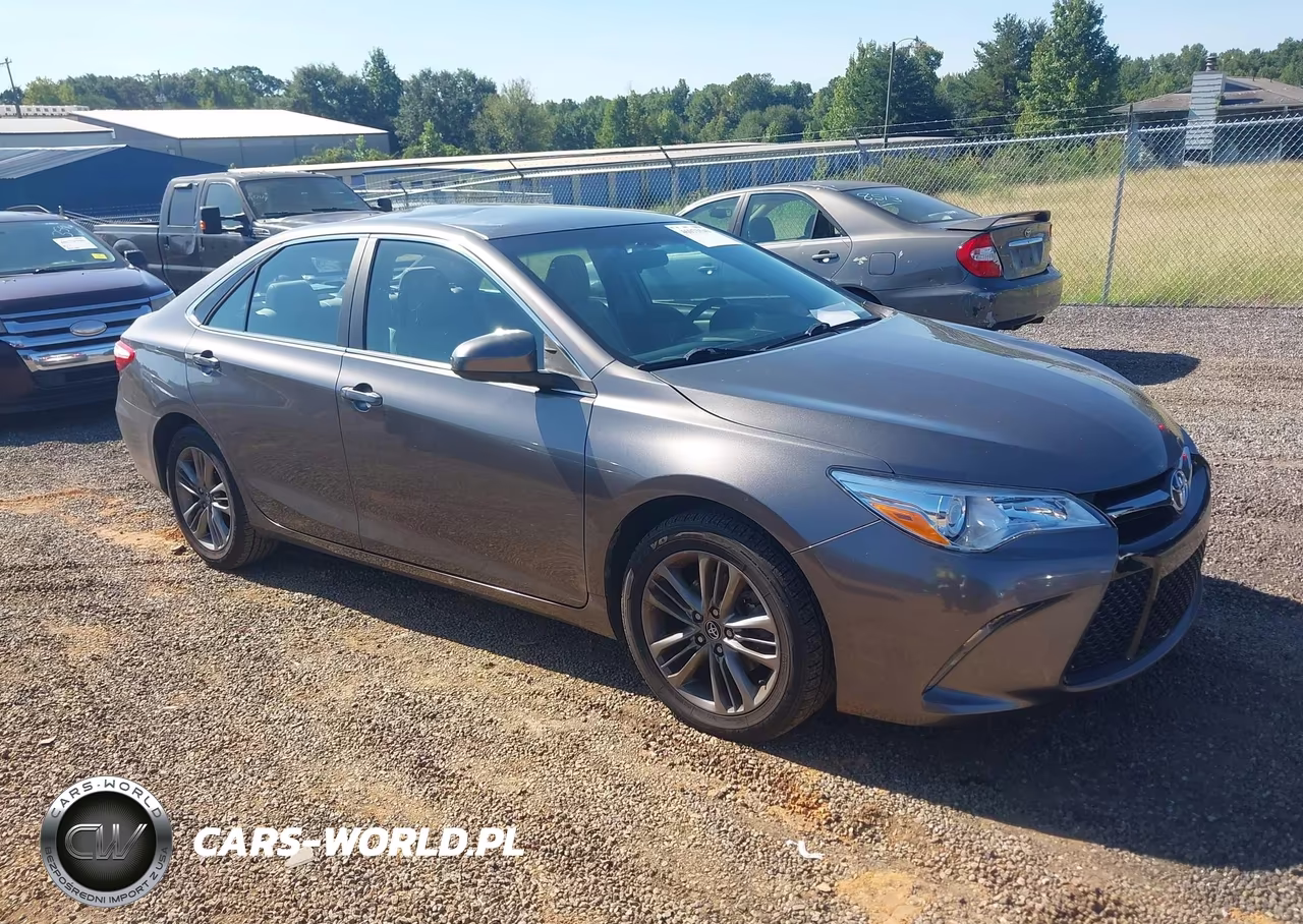 2017 Toyota Camry Se – zdjęcie 1 z 16
