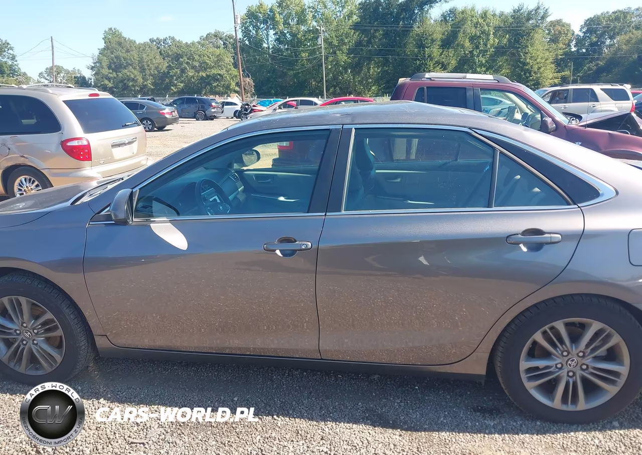 2017 Toyota Camry Se VIN:4T1BF1FK8HU641015 - 14