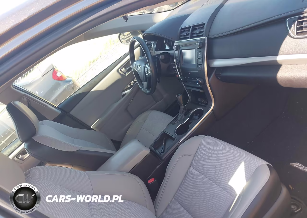 2017 Toyota Camry Se VIN:4T1BF1FK8HU641015 - 5