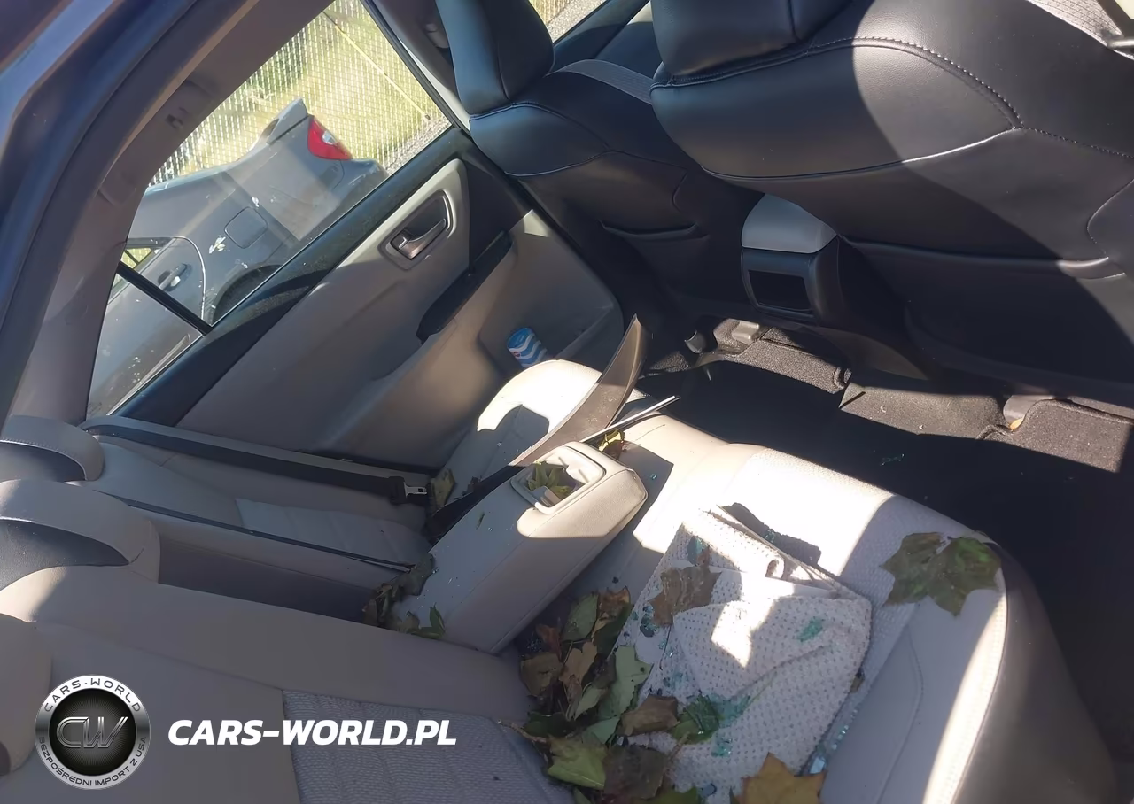 2017 Toyota Camry Se VIN:4T1BF1FK8HU641015 - 8