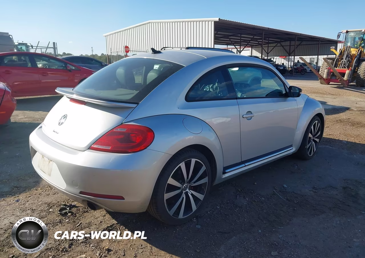2012 Volkswagen Beetle Turbo VIN:3VWVA7AT2CM660222 - 4