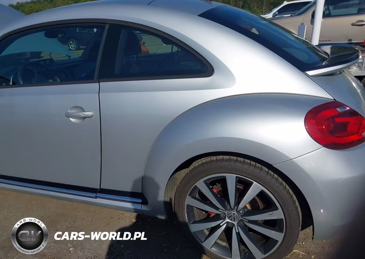 2012 Volkswagen Beetle Turbo VIN:3VWVA7AT2CM660222 - 6