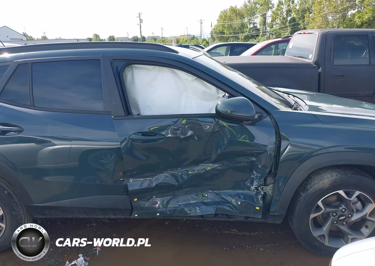 2025 Chevrolet Trax Fwd Lt VIN:KL77LHEP4SC033463 - 6