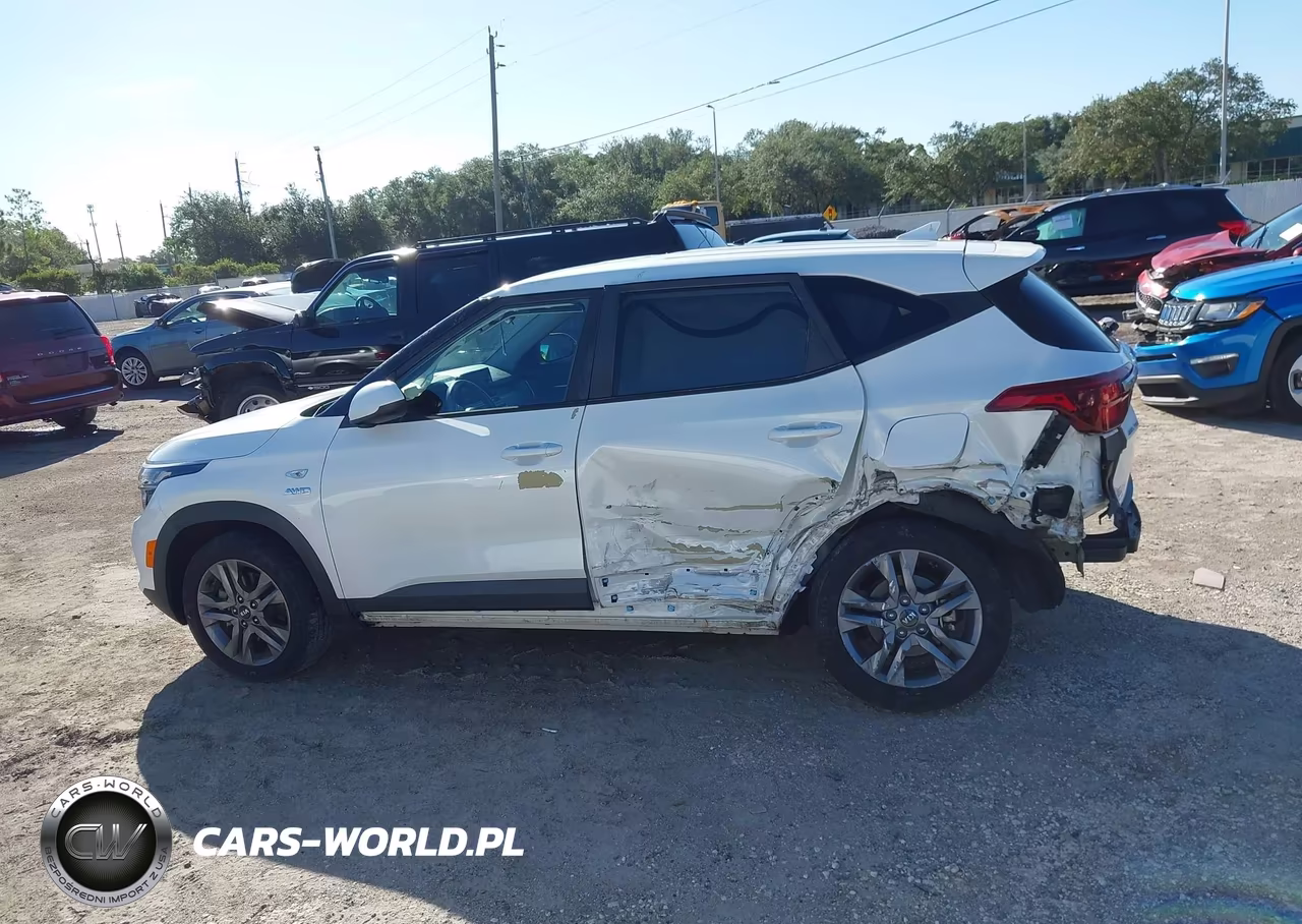2021 Kia Seltos Lx VIN:KNDEPCAA7M7062132 - 14