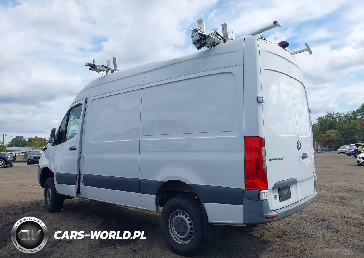 2019 Mercedes-Benz Sprinter 2500 Standard Roof V6 VIN:WD3FF0CD3KT007060 - 19