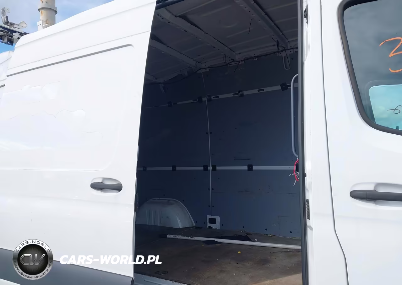 2019 Mercedes-Benz Sprinter 2500 Standard Roof V6 VIN:WD3FF0CD3KT007060 - 8