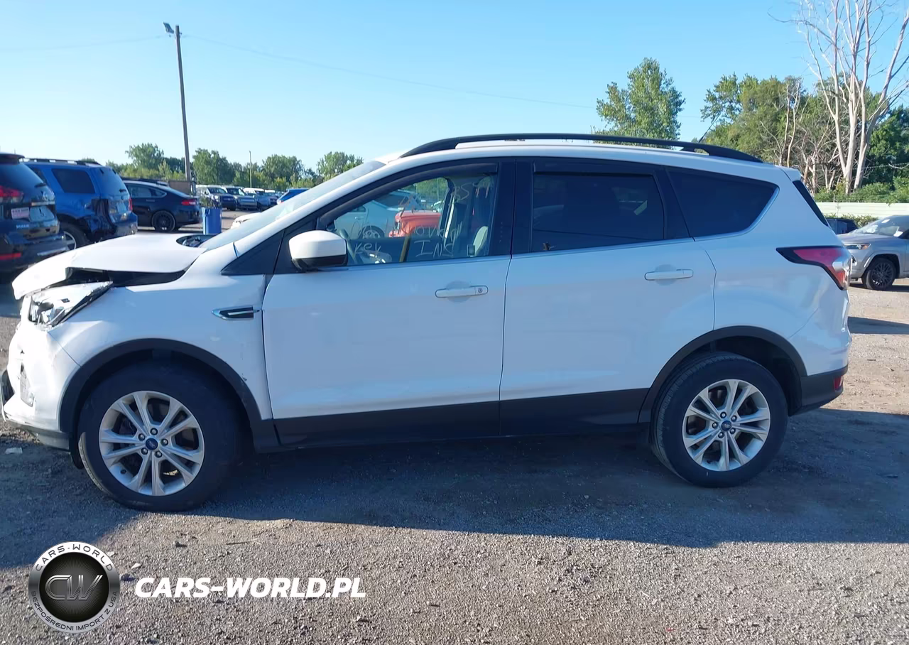 2018 Ford Escape Se VIN:1FMCU9GD5JUD57808 - 13
