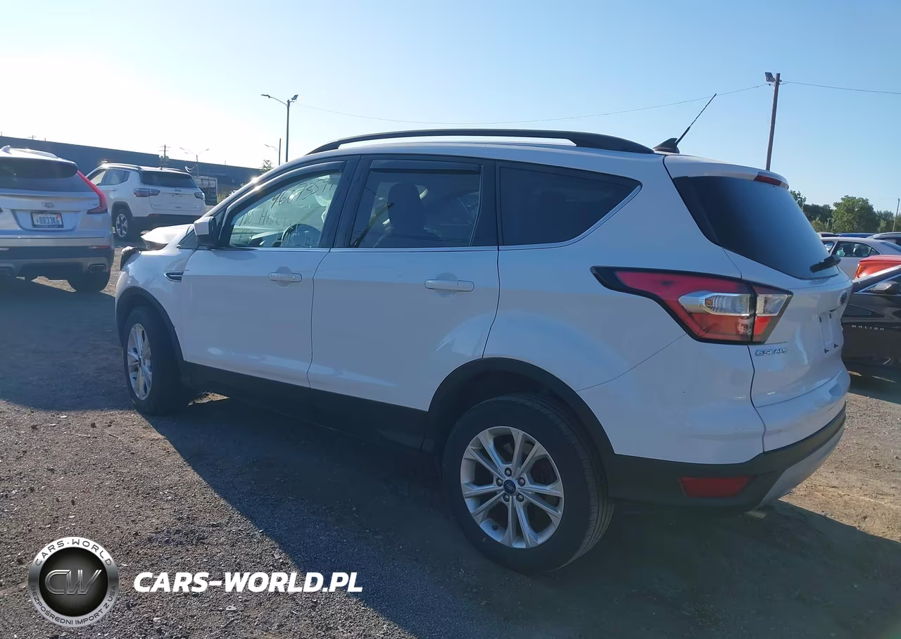 2018 Ford Escape Se VIN:1FMCU9GD5JUD57808 - 3