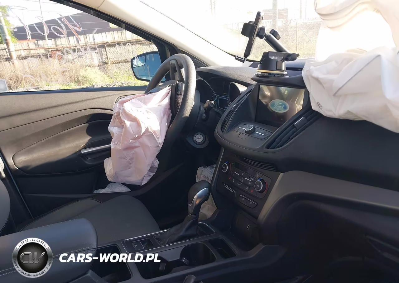 2018 Ford Escape Se VIN:1FMCU9GD5JUD57808 - 5