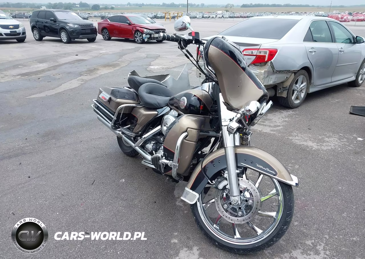 2004 Harley-Davidson Flhtcui