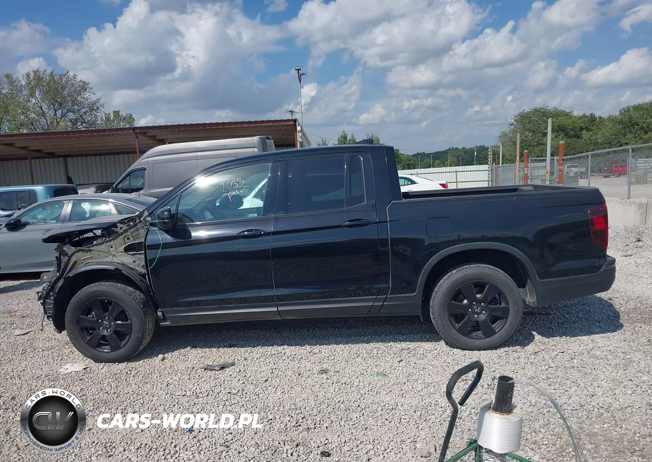 2019 Honda Ridgeline Black Edition VIN:5FPYK3F8XKB029996 - 15