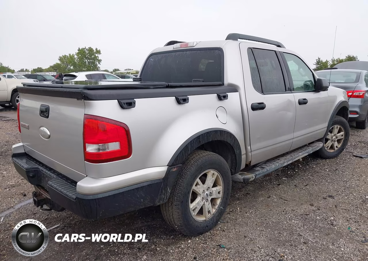 2007 Ford Explorer Sport Trac Xlt VIN:1FMEU31K47UA05597 - 4