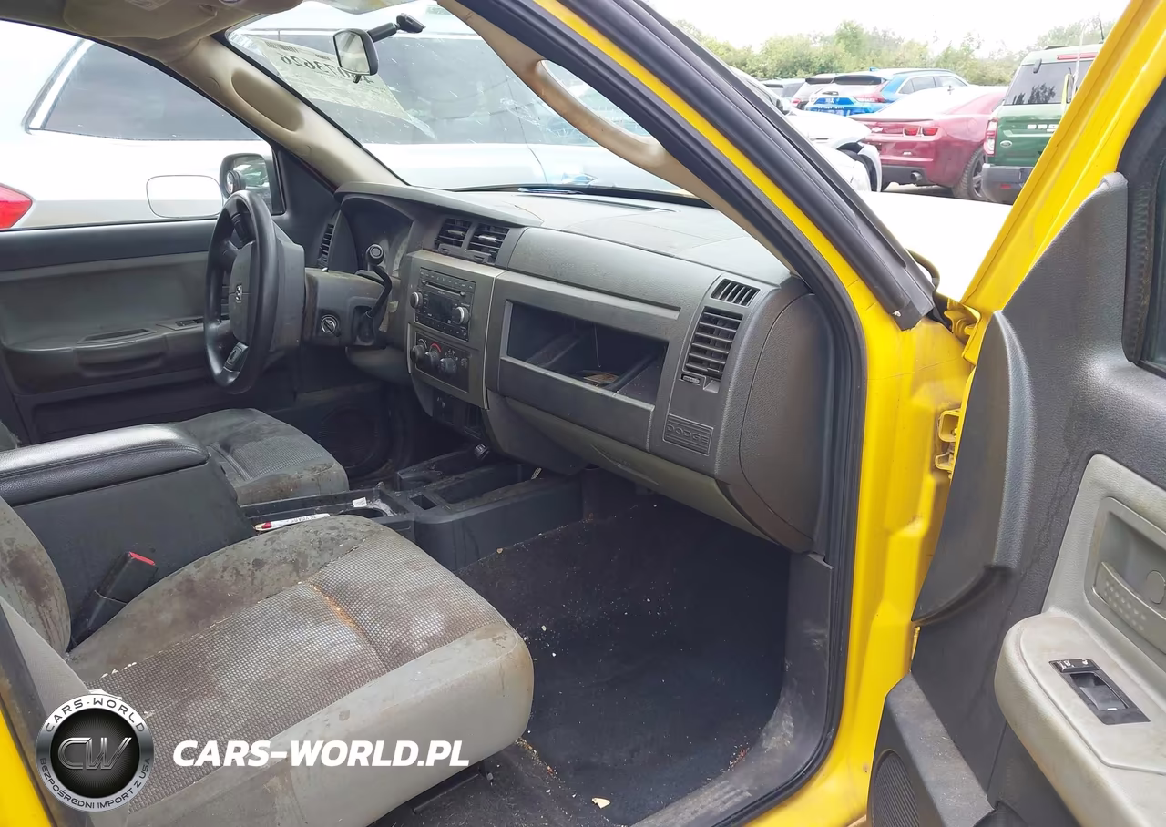 2008 Dodge Dakota Slt VIN:1D7HW48K58S594072 - 5