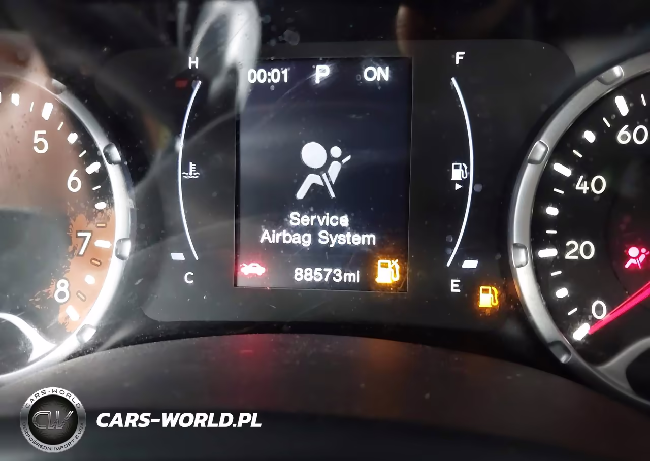 2018 Jeep Renegade Sport 4X4 VIN:ZACCJBAB9JPJ45794 - 15