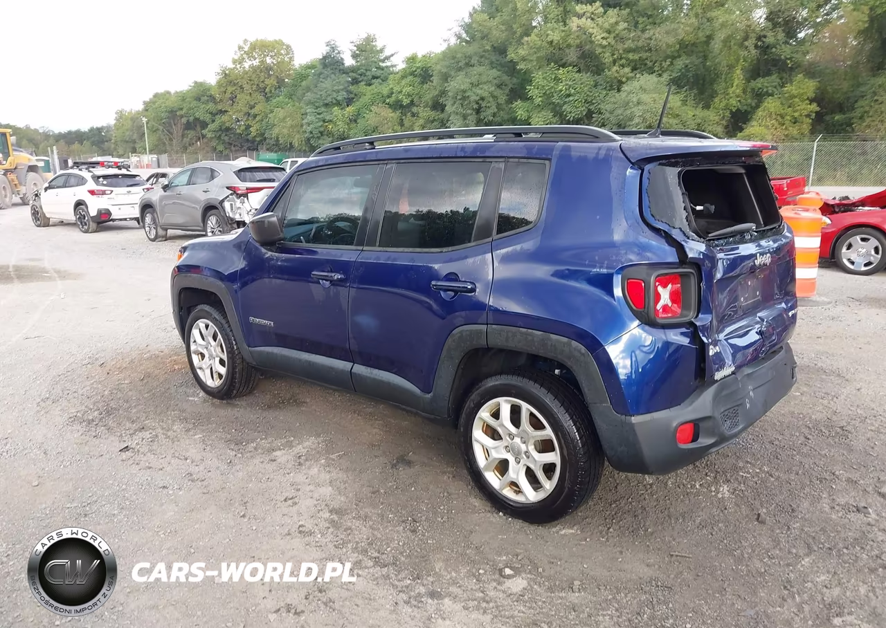 2018 Jeep Renegade Sport 4X4 VIN:ZACCJBAB9JPJ45794 - 3