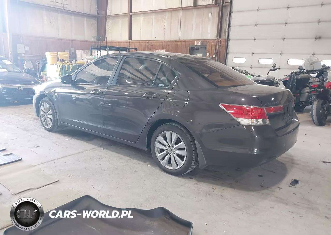 2011 Honda Accord 2.4 Ex VIN:1HGCP2F71BA043012 - 3