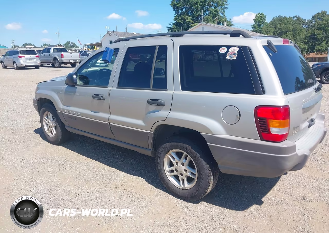 2003 Jeep Grand Cherokee Laredo VIN:1J4GX48SX3C595010 - 3