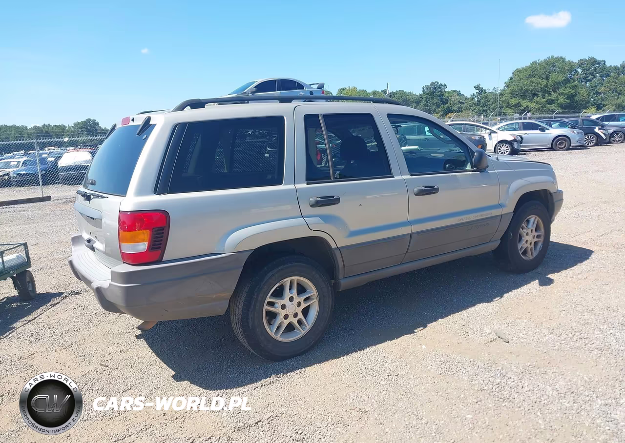 2003 Jeep Grand Cherokee Laredo VIN:1J4GX48SX3C595010 - 4