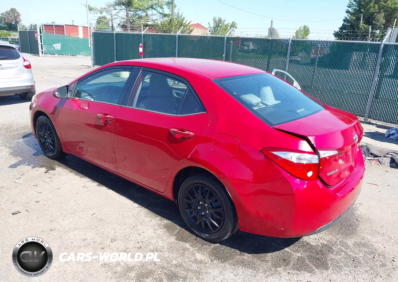 2015 Toyota Corolla Le VIN:2T1BURHE9FC435163 - 3