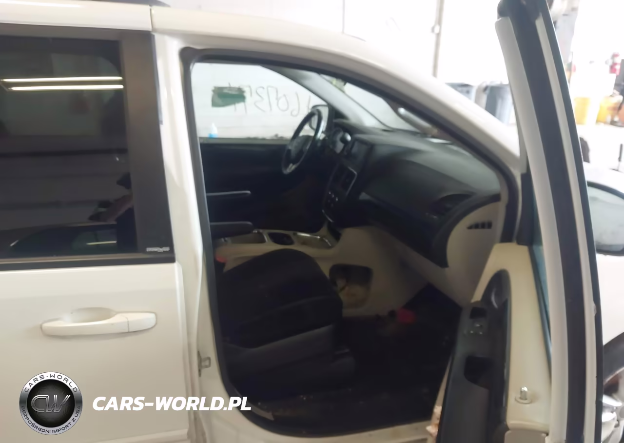 DODGE GRAND CARA VIN:2C4RDGCG2DR772086 - 5