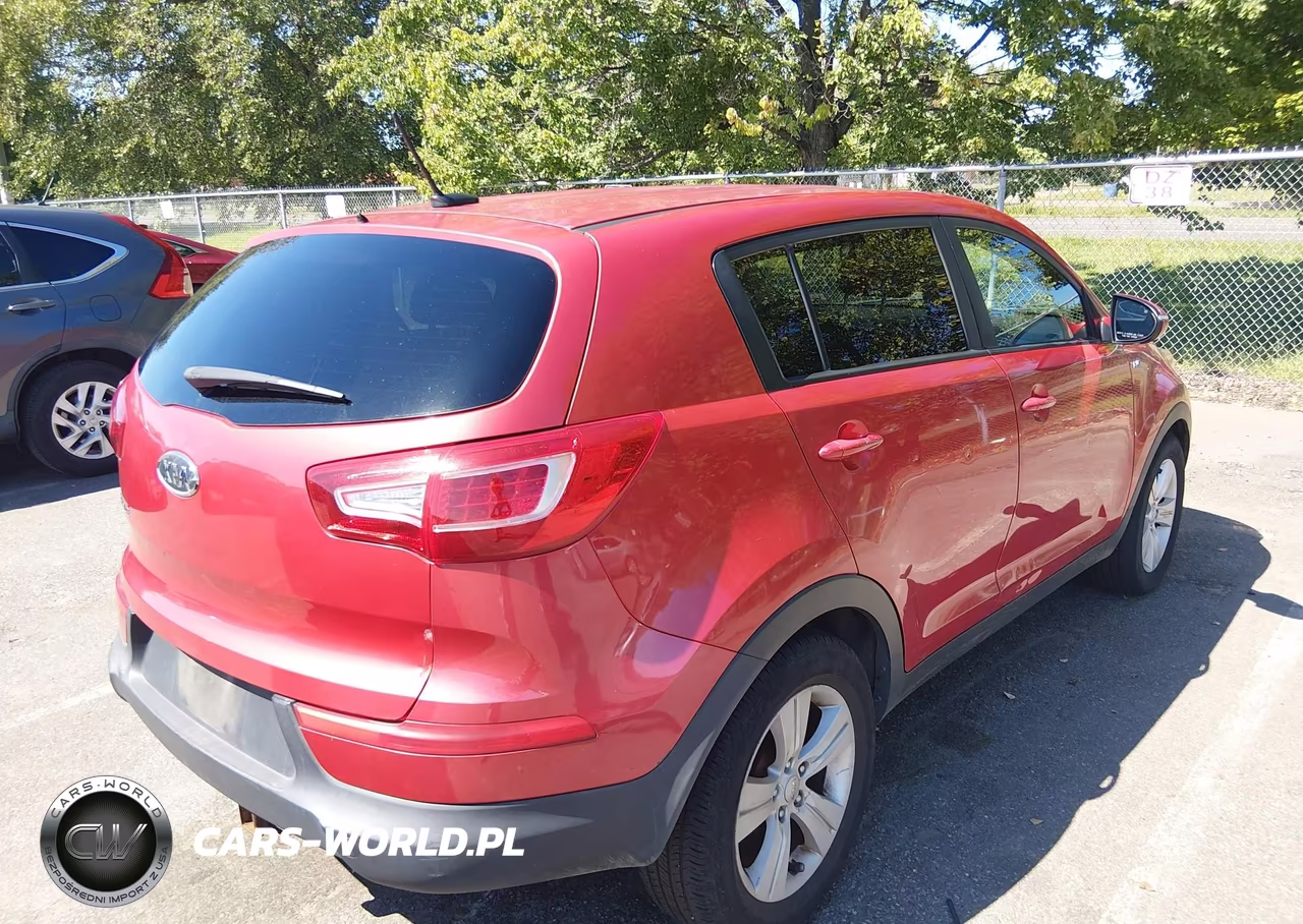 2012 Kia Sportage Lx VIN:KNDPBCA21C7308459 - 4