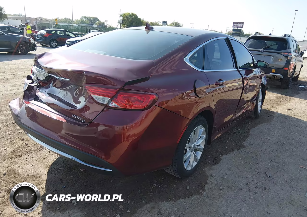 2015 Chrysler 200 C VIN:1C3CCCCB1FN614817 - 4