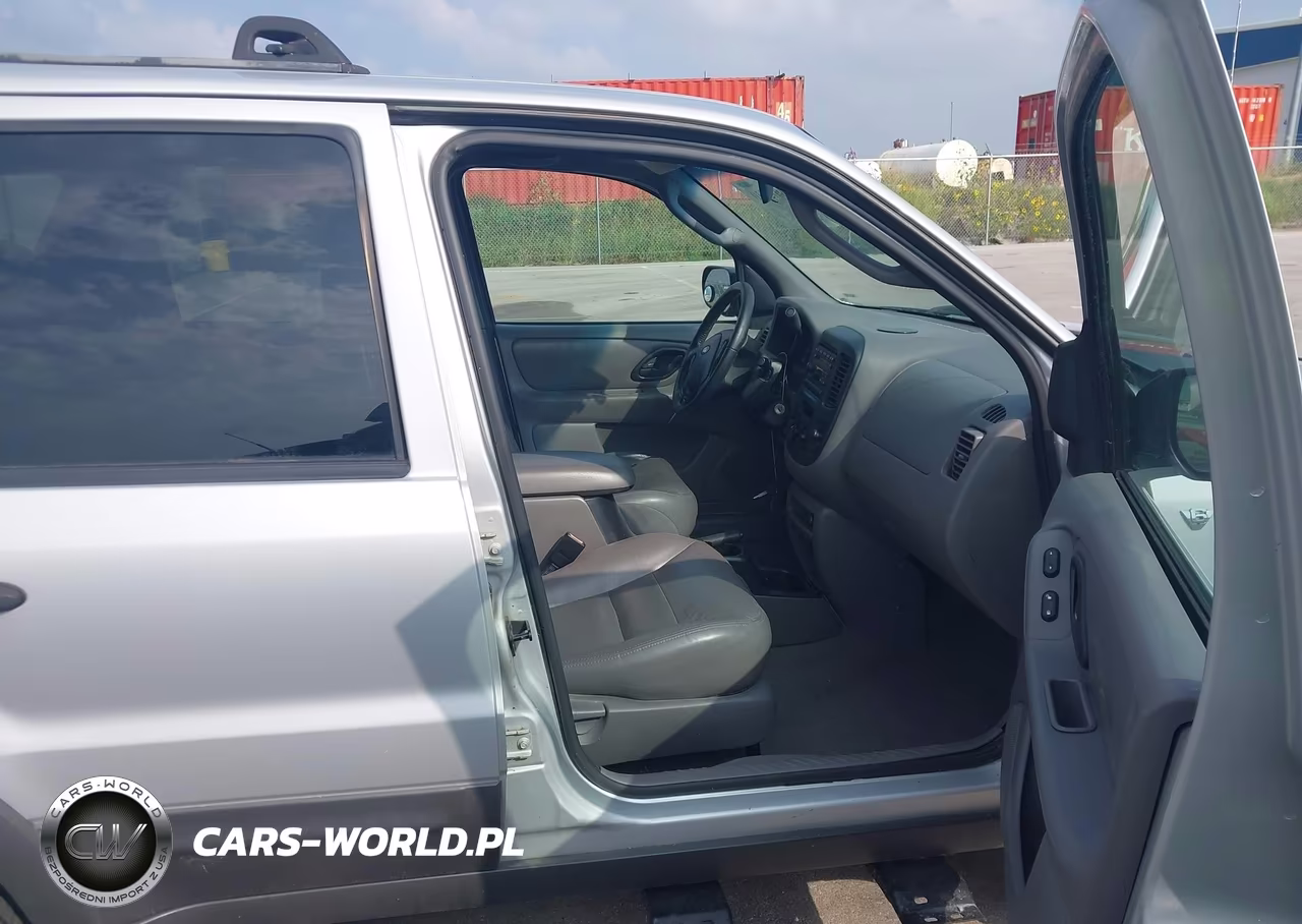 2002 Ford Escape Xlt VIN:1FMYU041X2KA25128 - 5