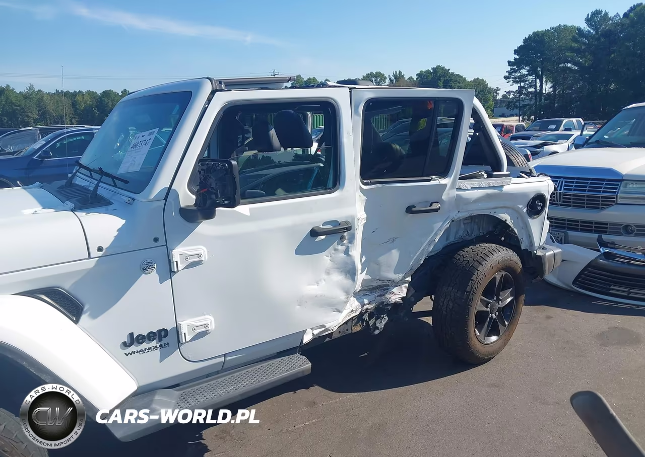 2020 Jeep Wrangler Unlimited Sahara Altitude 4X4 VIN:1C4HJXEN4LW191517 - 6