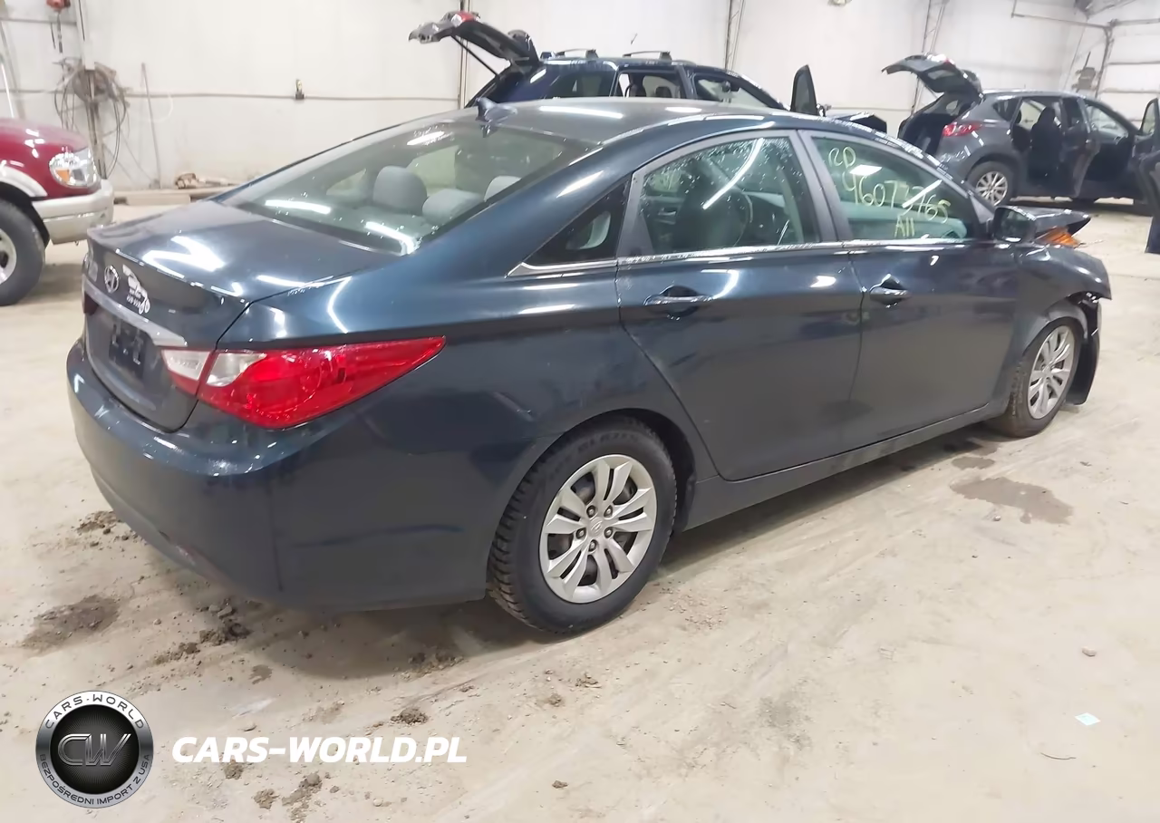 2011 Hyundai Sonata Gls VIN:5NPEB4AC8BH004979 - 4
